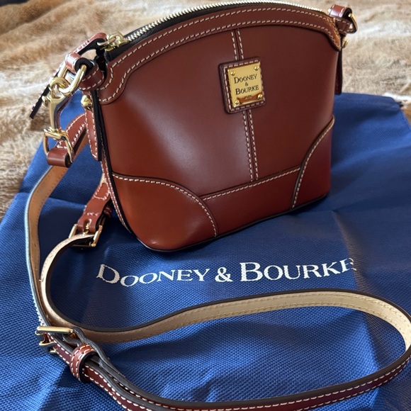 Dooney & Bourke Florentine Small Domed Crossbody Tan TNTN Leather w/ Dust Bag - Picture 2 of 11